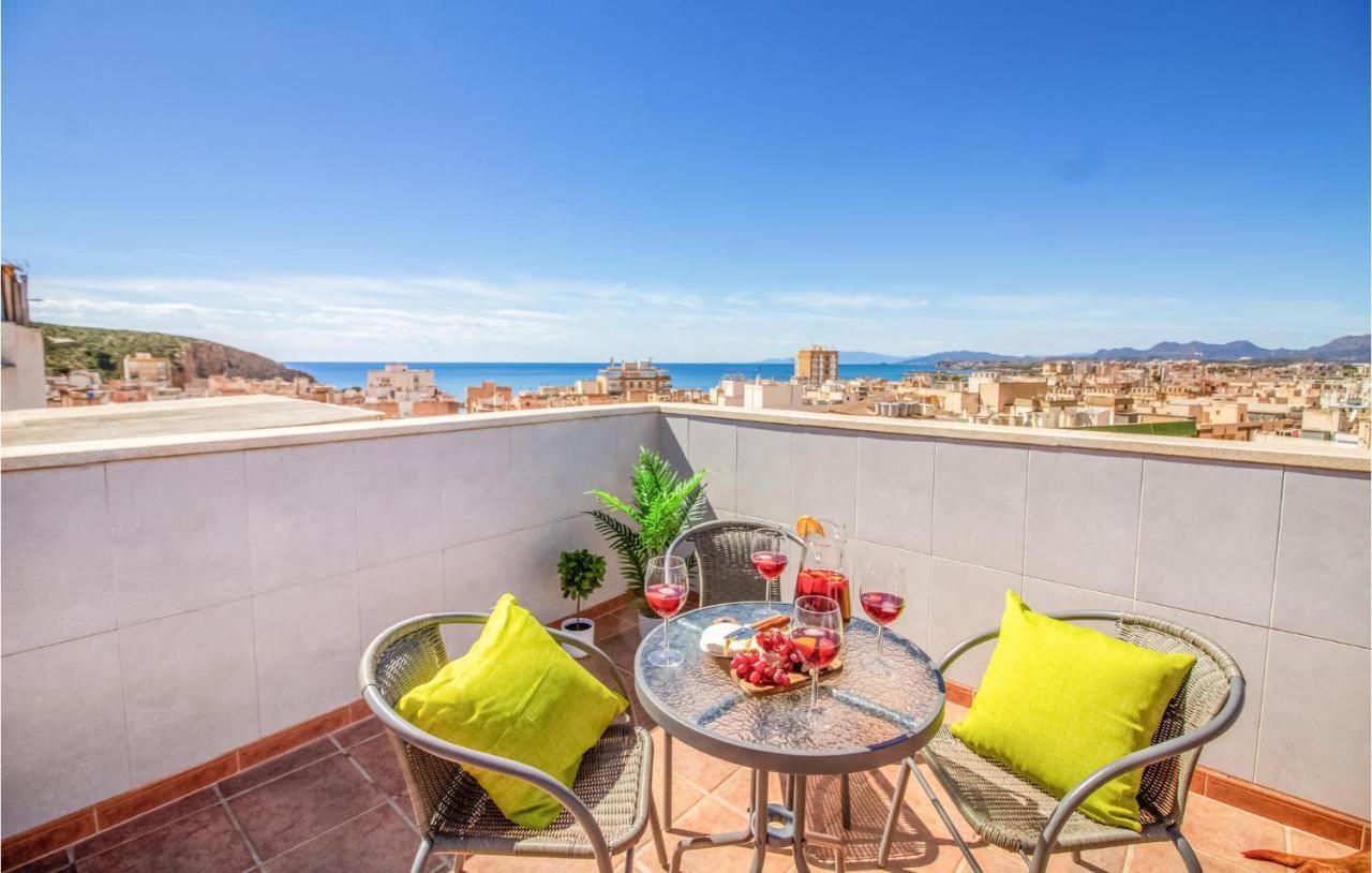 Cozy Apartment In Aguilas With Kitchen Bagian luar foto